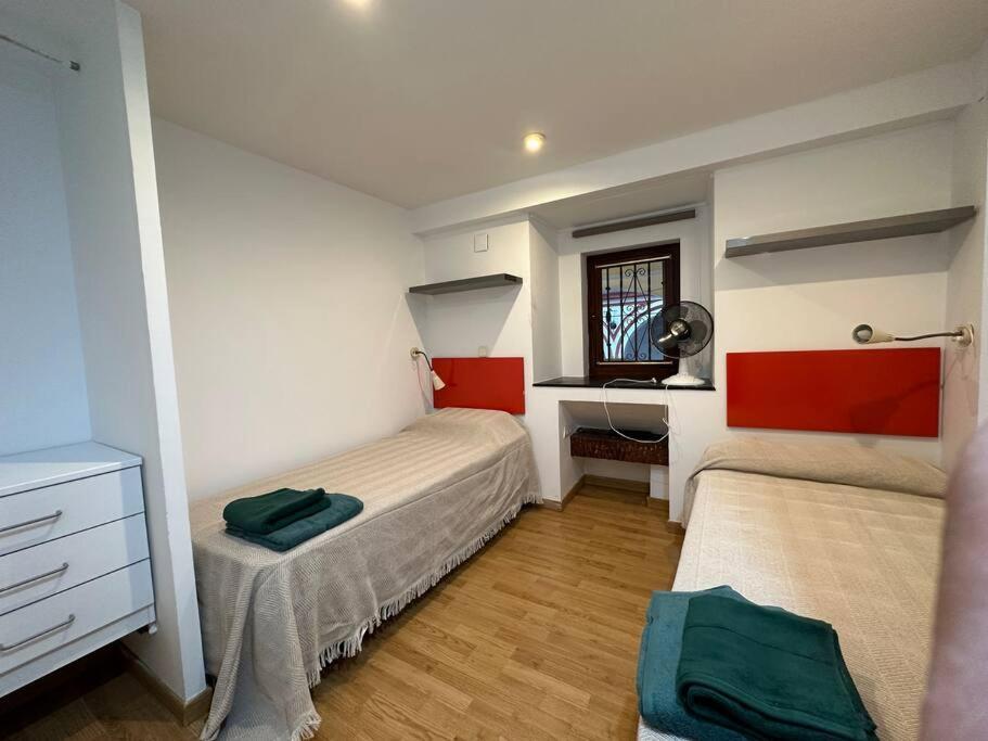 Apartamento Patio Sevillano Frente Catedral Luaran gambar
