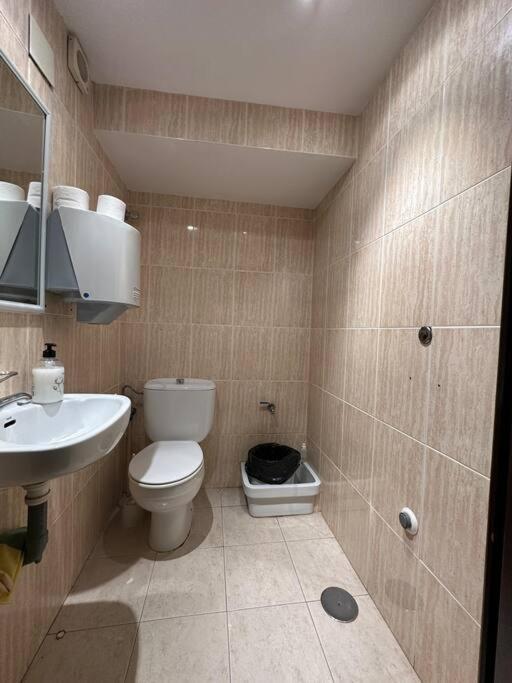 Apartamento Patio Sevillano Frente Catedral Luaran gambar