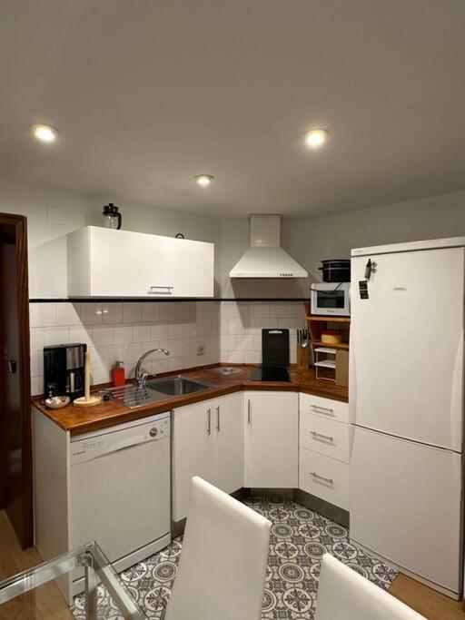 Apartamento Patio Sevillano Frente Catedral Luaran gambar